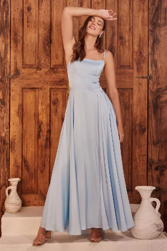 Exclusive Access Cinderella Divine B8402 Lt Blue	M Sale