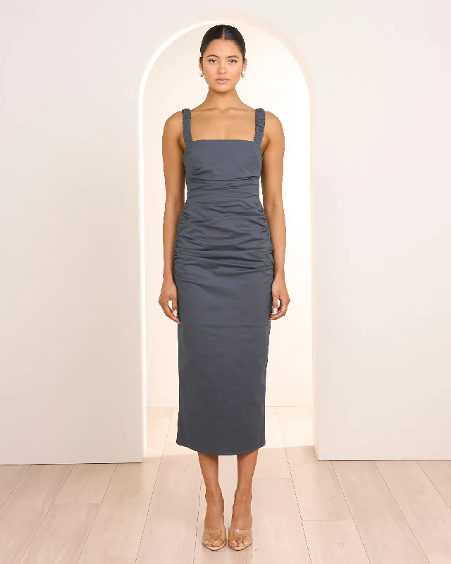 Final Sale Lexie Sleeveless Midi Dress