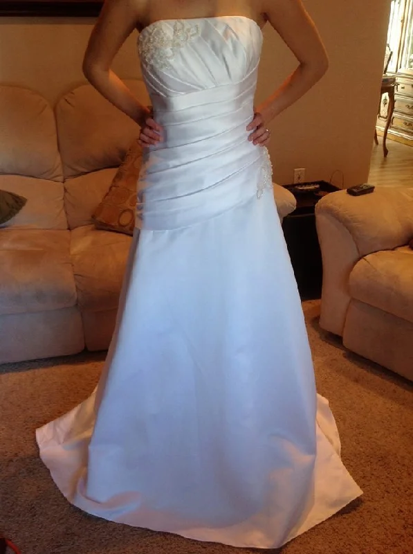 Super Bargain David's Bridal Satin