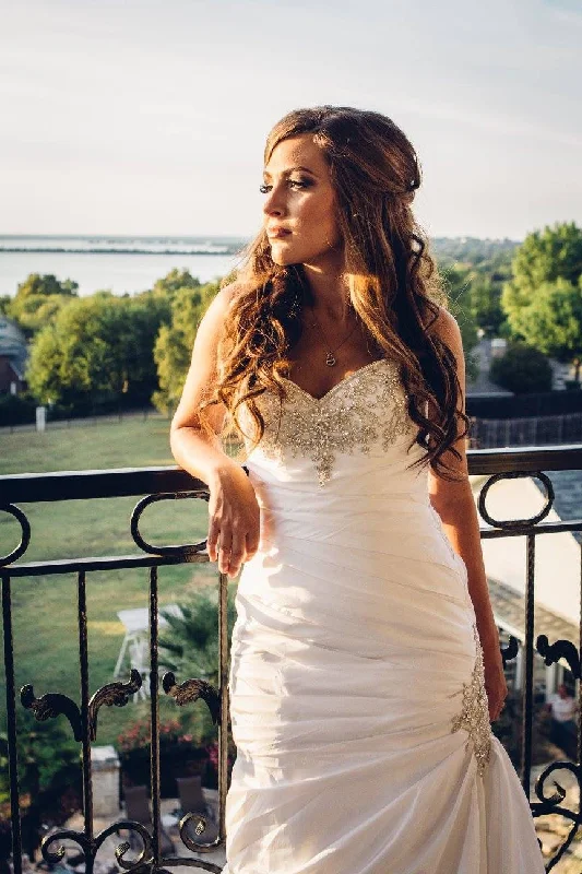 Massive Deals David's Bridal