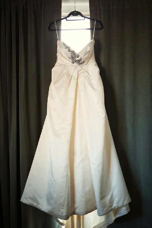 Online Exclusive Vera Wang Aurora 12199
