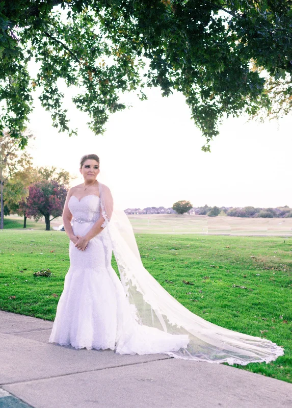 Act Fast David's Bridal