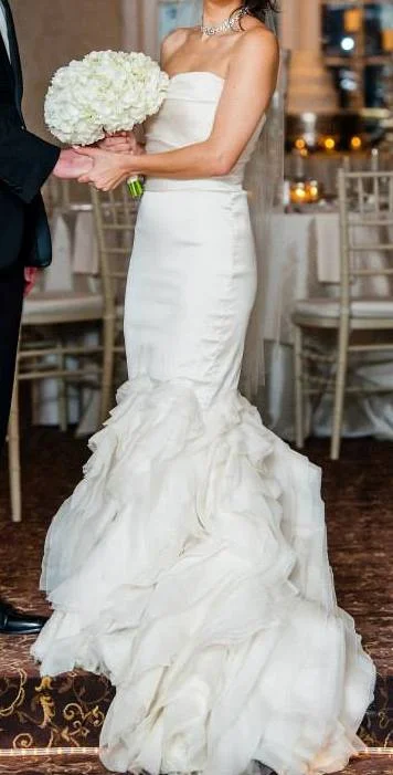 Special Promotion Vera Wang Ethel