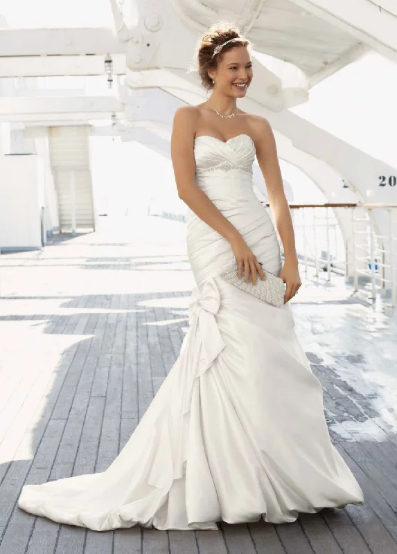 Low Prices David's Bridal V3204