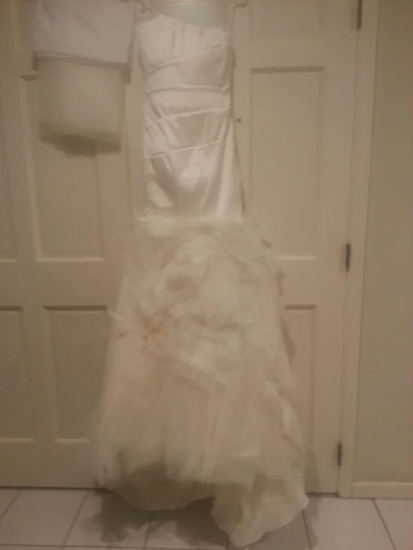 Season Finale Sale Vera Wang kathleen