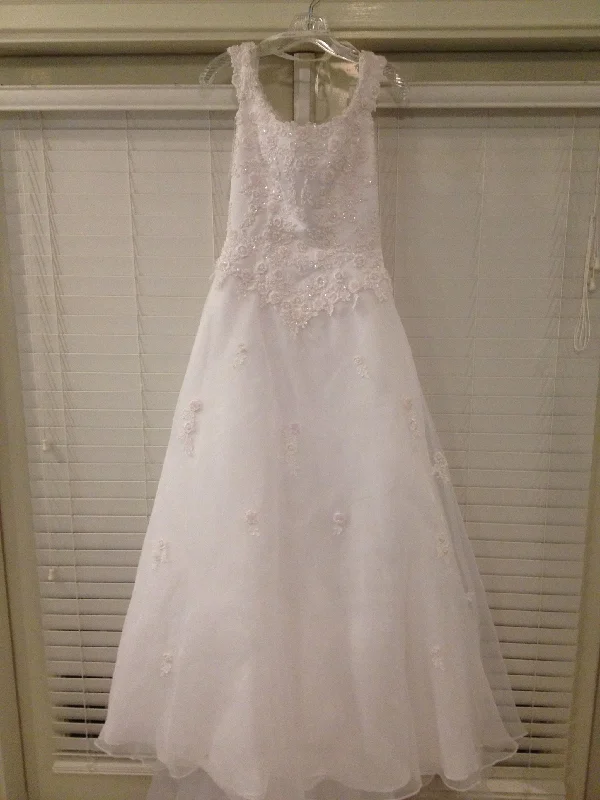 Early Bird Discount David's Bridal Michaelangleo/ Style 5023
