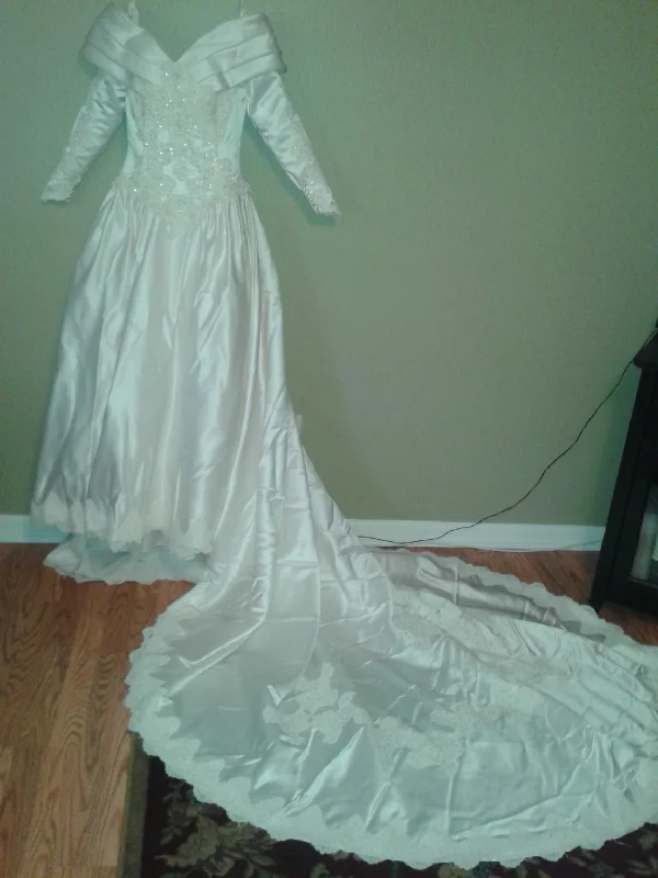 Act Now David's Bridal