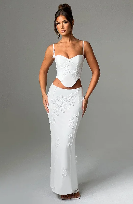 Super Bargain Dalary Maxi Skirt - White
