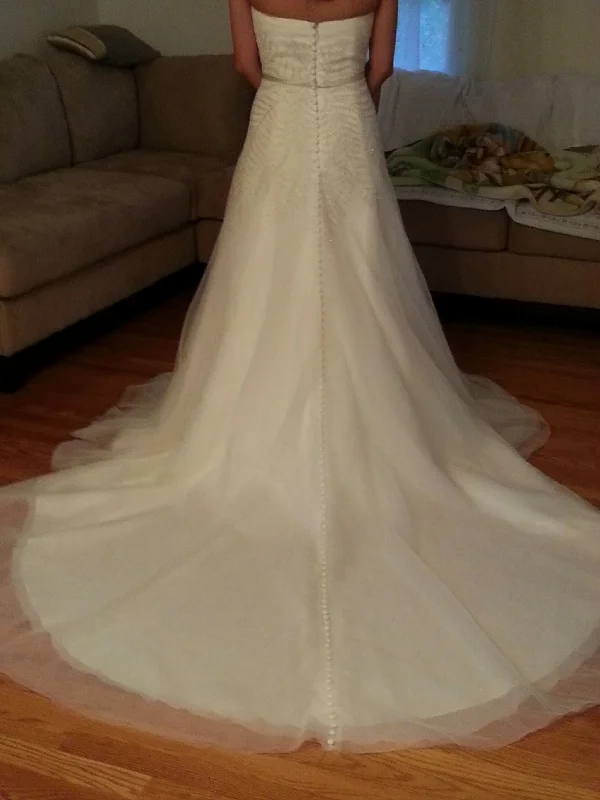 Final Clearance Vera Wang Organza Gown with Fern Embroidery and Net Overlay