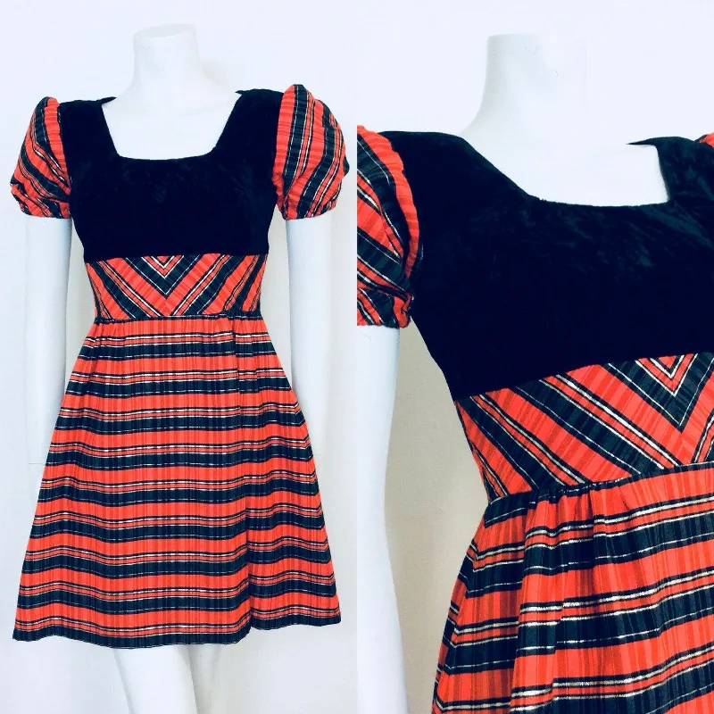 Seasonal Clearance VINTAGE 60S RED BLACK TARTAN VELVET MINI DRESS 6 8