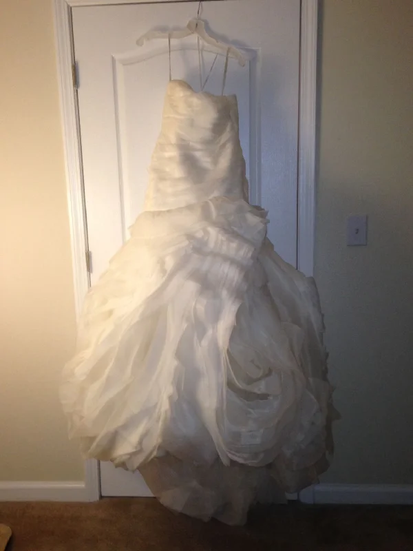Bargain Blast Vera Wang Organza Fit and Flare Gown with Bias Flange