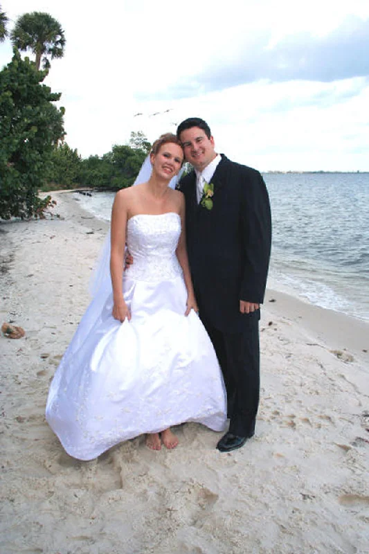Fantastic Deals David's Bridal David's Bridal Laura Size 4